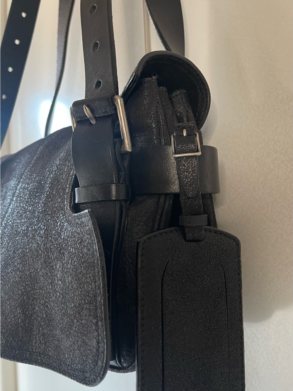 Balenciaga Black Distressed Leather Shoulder Bag Adjustable Strap Italy Rare - Picture 2 of 16